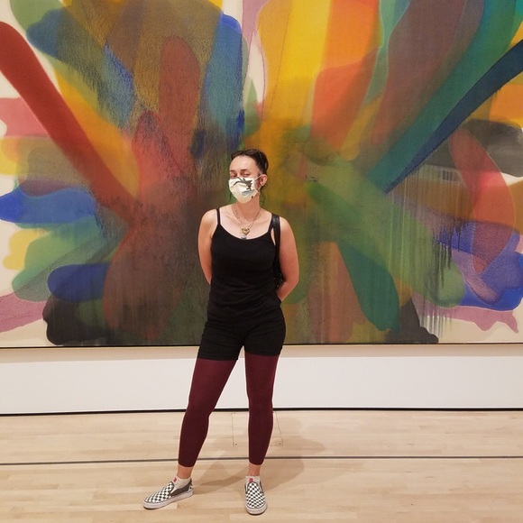 Meet your Posher, Virginie - Picture 2 of 2